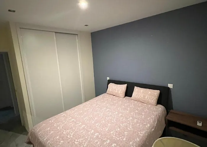 House At Hébergement de vacances *